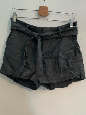 Banana Republic Martin Fit Tie-Waist Women's Shorts in Denim Grey Blue